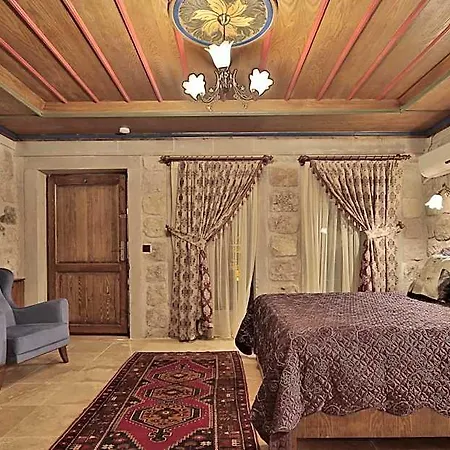 Ξενοδοχείο Guzide Cave